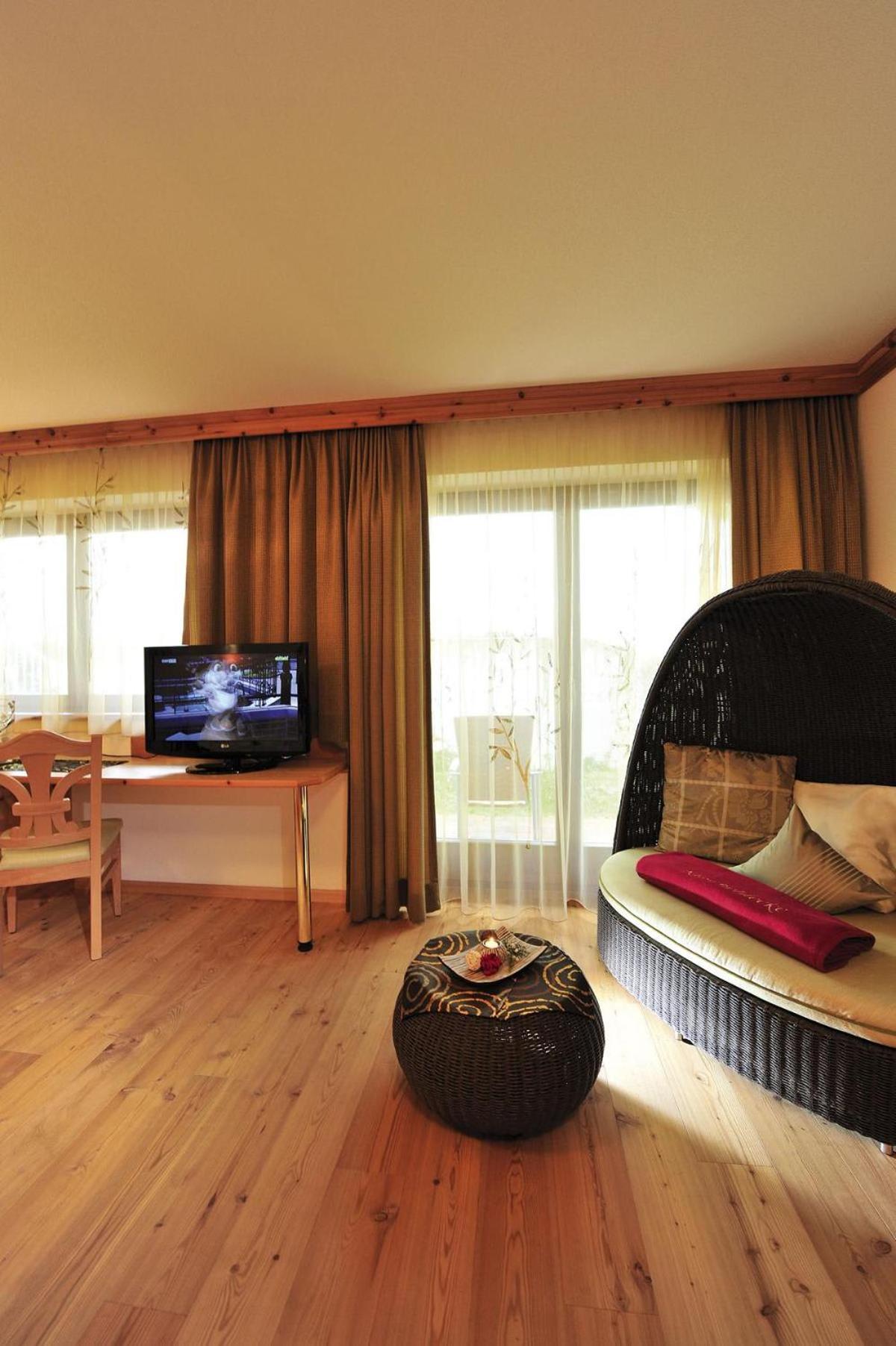 Alpine Resort Goies Superior (Adults Only) Ладис Экстерьер фото